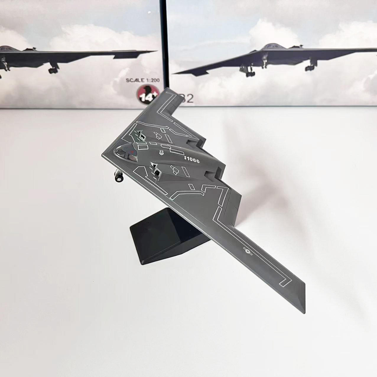 Diecast 1/200 Scale B2 USAF B- - Model Kit Aircraft review and price