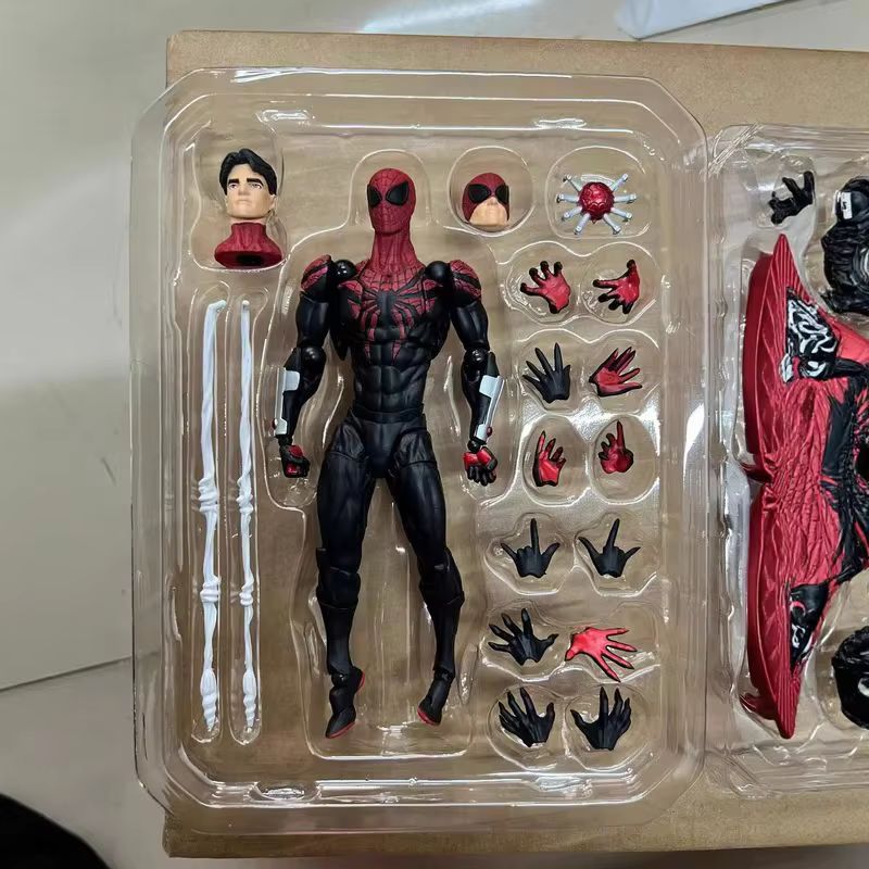 16cm Ultimate Chapter Parker A - Model Kit Spiderman review and price