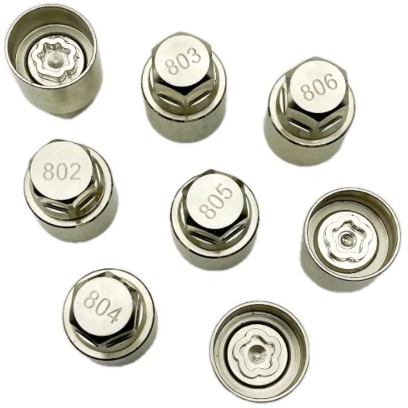 Anti-Theft Wheel Bolt Removal  - Model Kit Jeep review and price