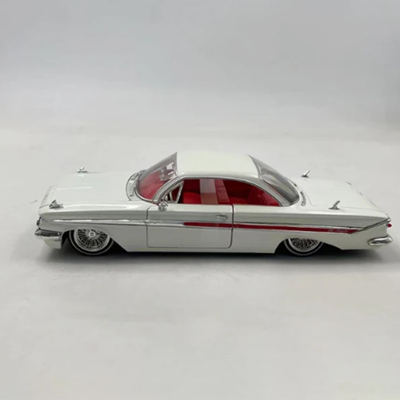 JADA 1:24 Scale 1961 Impala Al - Model Kit Mustang review and price