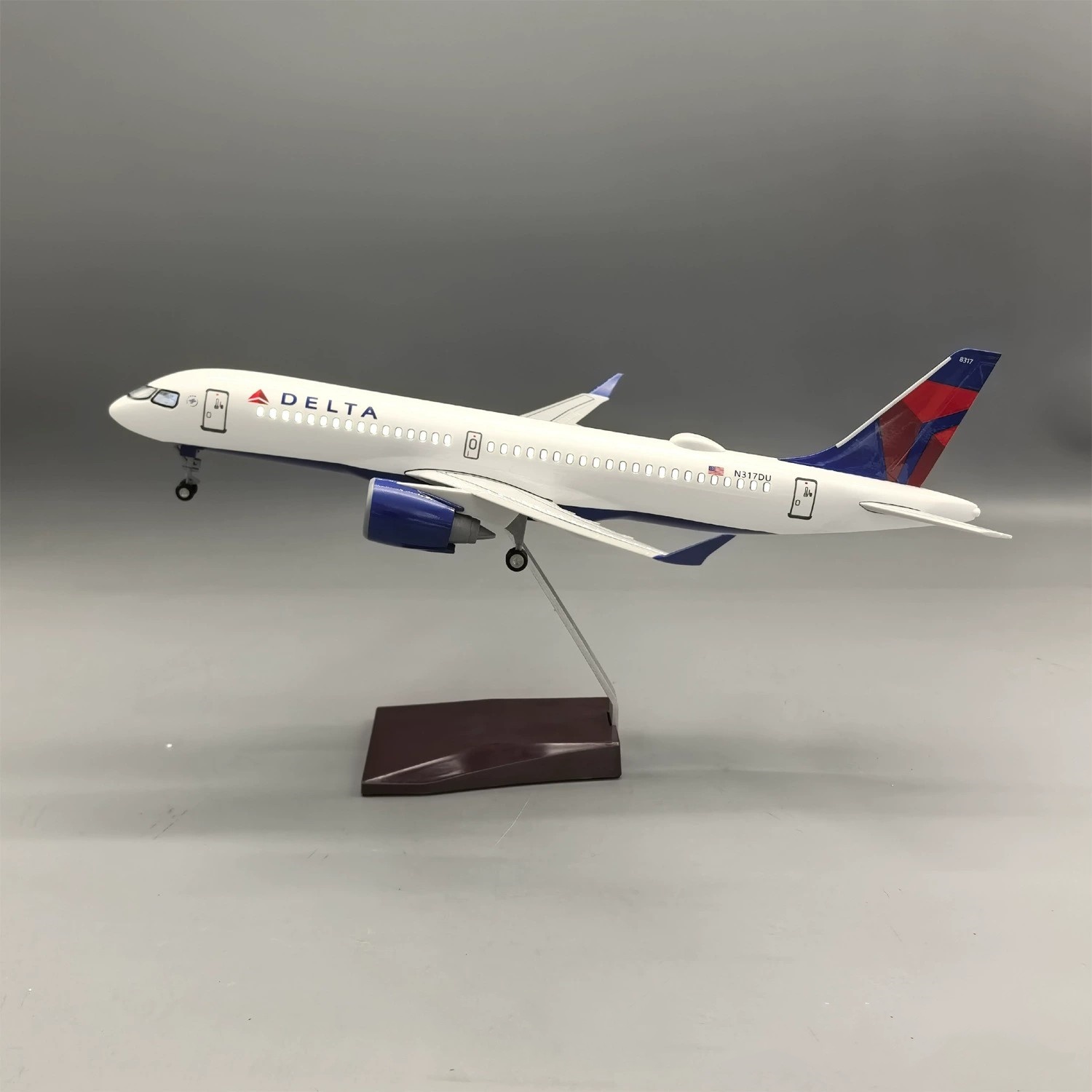 1/100 Scale Delta Air A220-300 - Model Kit Aircraft review and price